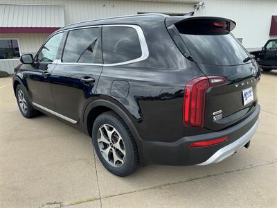 2021 Kia Telluride EX  AWD - Photo 4 - Lone Tree, IA 52755