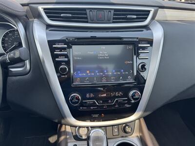 2017 Nissan Murano SL  AWD - Photo 11 - Lone Tree, IA 52755