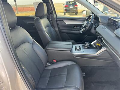2024 Mazda CX-90 3.3 Turbo Preferred Plus  AWD - Photo 16 - Lone Tree, IA 52755