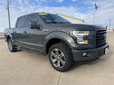 2016 Ford F-150 XLT  Crew Cab 4x4 Truck