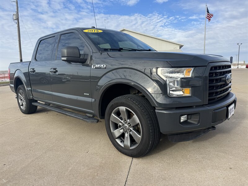 2016 Ford F-150 XLT's photo