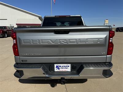 2023 Chevrolet Silverado 1500 LT  Crew Cab 4x4 - Photo 18 - Lone Tree, IA 52755