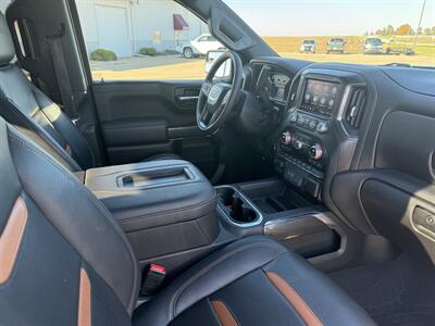 2022 GMC Sierra 1500 AT4  Crew Cab 4x4 - Photo 17 - Lone Tree, IA 52755