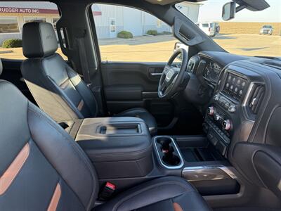 2022 GMC Sierra 1500 AT4  Crew Cab 4x4 - Photo 16 - Lone Tree, IA 52755