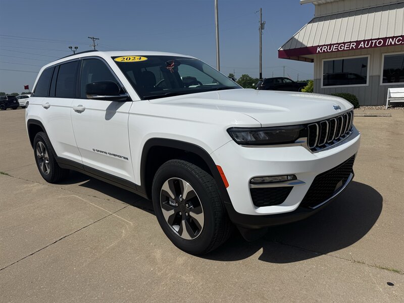 2024 Jeep Grand Cherokee 4xe 4x4's photo