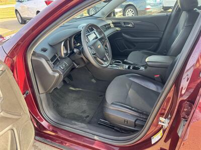 2016 Chevrolet Malibu LT   - Photo 7 - Lone Tree, IA 52755