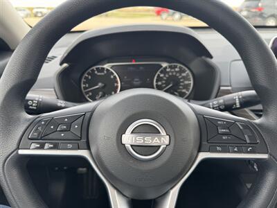 2024 Nissan Altima 2.5 SV   - Photo 11 - Lone Tree, IA 52755
