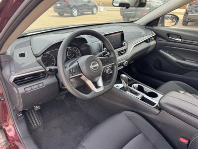2024 Nissan Altima 2.5 SV   - Photo 7 - Lone Tree, IA 52755