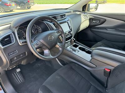 2021 Nissan Murano SV  AWD - Photo 9 - Lone Tree, IA 52755