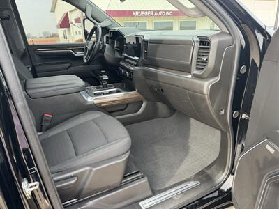 2024 Chevrolet Silverado 1500 RST Crew 4x4  Crew Cab 4x4 - Photo 14 - Lone Tree, IA 52755