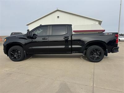 2024 Chevrolet Silverado 1500 RST Crew 4x4  Crew Cab 4x4 - Photo 6 - Lone Tree, IA 52755