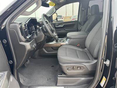 2024 Chevrolet Silverado 1500 RST Crew 4x4  Crew Cab 4x4 - Photo 7 - Lone Tree, IA 52755