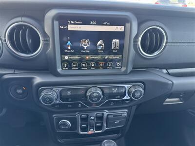 2023 Jeep Wrangler Sahara 4xe  4x4 - Photo 10 - Lone Tree, IA 52755