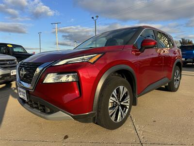 2023 Nissan Rogue SV  AWD - Photo 2 - Lone Tree, IA 52755