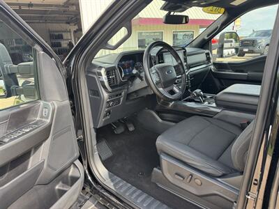 2023 Ford F-150 XLT Crew Cab 4x4 - Photo 11 - Lone Tree, IA 52755