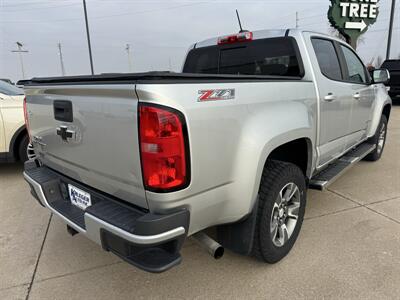 2018 Chevrolet Colorado Z71  Crew Cab 4x4 - Photo 5 - Lone Tree, IA 52755