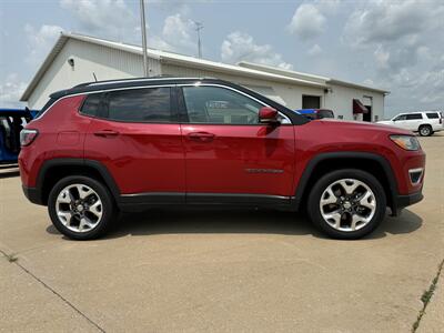 2021 Jeep Compass Limited  4x4 - Photo 3 - Lone Tree, IA 52755