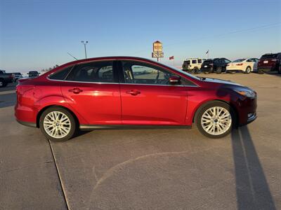 2017 Ford Focus Titanium - Photo 3 - Lone Tree, IA 52755