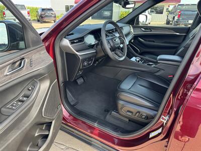 2024 Jeep Grand Cherokee 4xe  4x4 - Photo 8 - Lone Tree, IA 52755