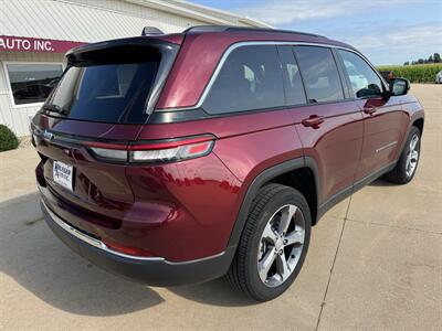 2024 Jeep Grand Cherokee 4xe  4x4 - Photo 6 - Lone Tree, IA 52755