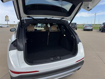 2023 Lincoln Corsair Reserve  AWD - Photo 20 - Lone Tree, IA 52755