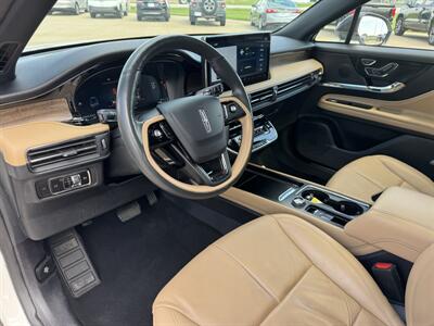 2023 Lincoln Corsair Reserve  AWD - Photo 9 - Lone Tree, IA 52755