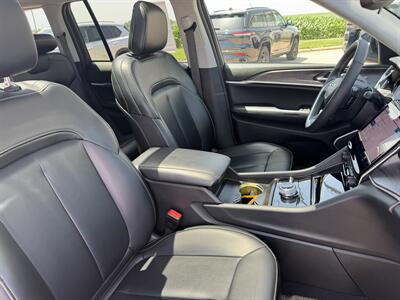 2024 Jeep Grand Cherokee 4xe 4x4 - Photo 15 - Lone Tree, IA 52755