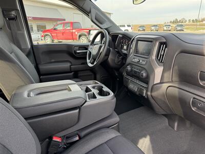 2022 Chevrolet Silverado 1500 Custom   - Photo 16 - Lone Tree, IA 52755