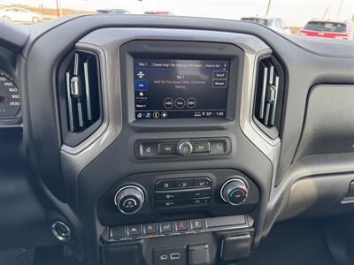 2022 Chevrolet Silverado 1500 Custom   - Photo 12 - Lone Tree, IA 52755