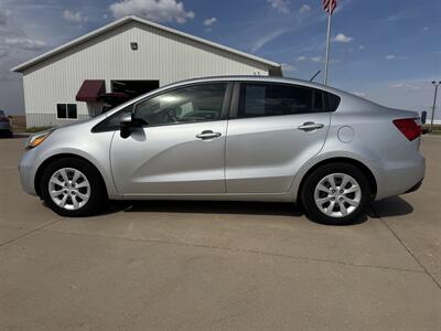 2012 Kia Rio LX   - Photo 4 - Lone Tree, IA 52755