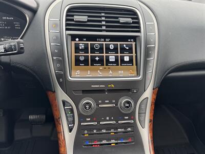 2019 Lincoln Nautilus Reserve  AWD - Photo 11 - Lone Tree, IA 52755