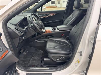2019 Lincoln Nautilus Reserve  AWD - Photo 9 - Lone Tree, IA 52755
