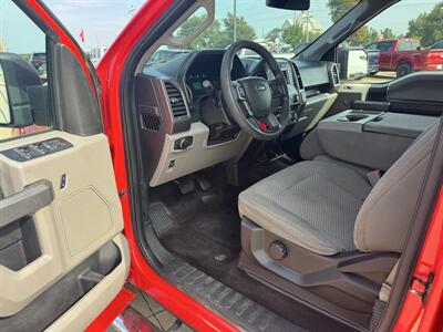 2017 Ford F-150 XLT Crew Cab 4x4 - Photo 8 - Lone Tree, IA 52755