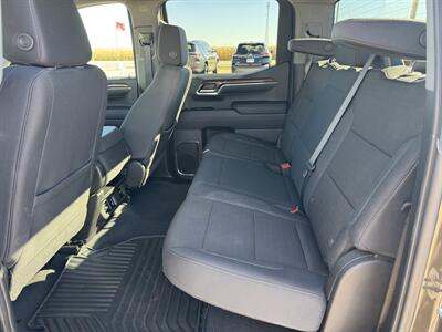 2024 Chevrolet Silverado 1500 LT  Crew Cab 4x4 - Photo 13 - Lone Tree, IA 52755