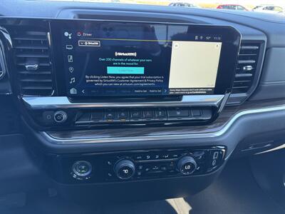 2024 Chevrolet Silverado 1500 LT  Crew Cab 4x4 - Photo 11 - Lone Tree, IA 52755