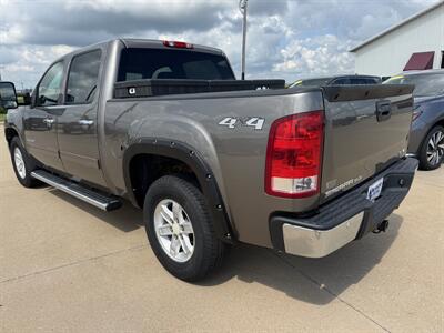 2013 GMC Sierra 1500 SLE  Crew Cab 4x4 - Photo 6 - Lone Tree, IA 52755