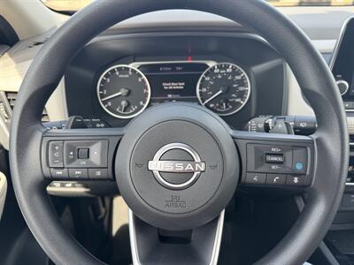 2024 Nissan Rogue SV  AWD - Photo 10 - Lone Tree, IA 52755