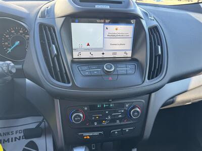 2017 Ford Escape SE   - Photo 10 - Lone Tree, IA 52755