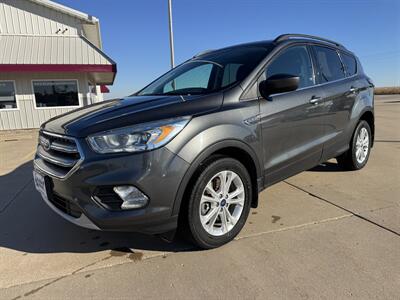 2017 Ford Escape SE   - Photo 2 - Lone Tree, IA 52755