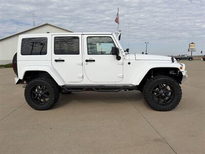 2016 Jeep Wrangler Unlimited Sahara 4x4 - Photo 3 - Lone Tree, IA 52755