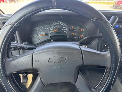 2003 Chevrolet Silverado 1500 2dr Standard Cab - Photo 9 - Lone Tree, IA 52755