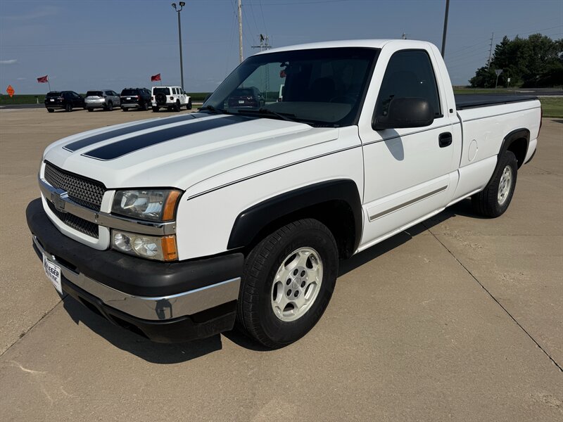 2003 Chevrolet Silverado 1500 2dr Standard Cab   - Photo 1 - Lone Tree, IA 52755