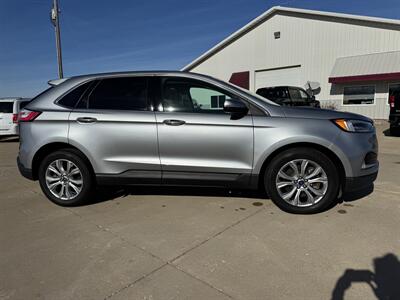 2022 Ford Edge Titanium  AWD - Photo 4 - Lone Tree, IA 52755