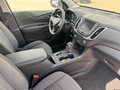 2024 Chevrolet Equinox LT  AWD - Photo 13 - Lone Tree, IA 52755