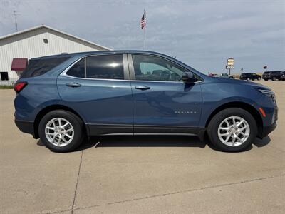 2024 Chevrolet Equinox LT  AWD - Photo 3 - Lone Tree, IA 52755