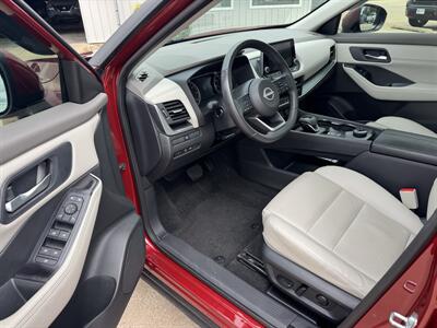 2024 Nissan Rogue SV AWD - Photo 8 - Lone Tree, IA 52755