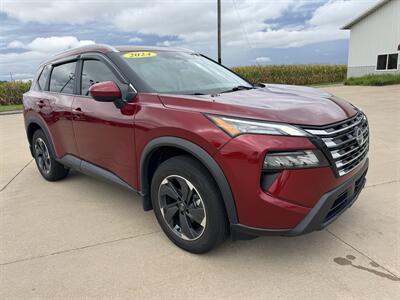2024 Nissan Rogue SV AWD - Photo 2 - Lone Tree, IA 52755