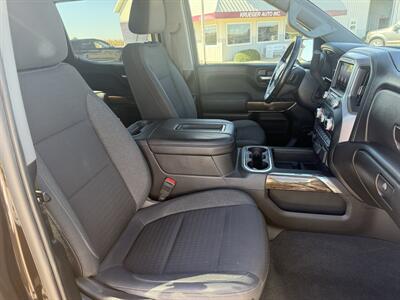 2019 GMC Sierra 1500 Elevation Crew Cab 4x4 - Photo 14 - Lone Tree, IA 52755