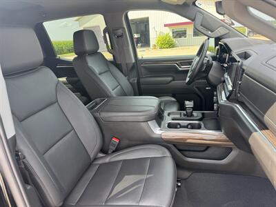 2024 Chevrolet Silverado 1500 RST Crew Cab 4x4 - Photo 17 - Lone Tree, IA 52755
