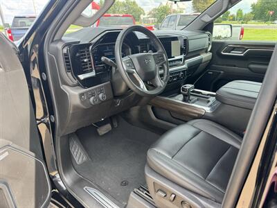 2024 Chevrolet Silverado 1500 RST Crew Cab 4x4 - Photo 8 - Lone Tree, IA 52755